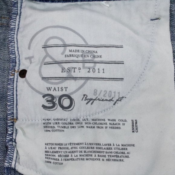 Treasure & Bond Boyfriend Distressed shorts - Picture 8 of 8